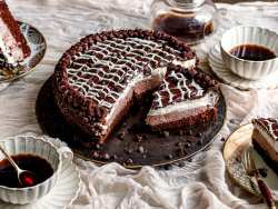 black tie mousse cake